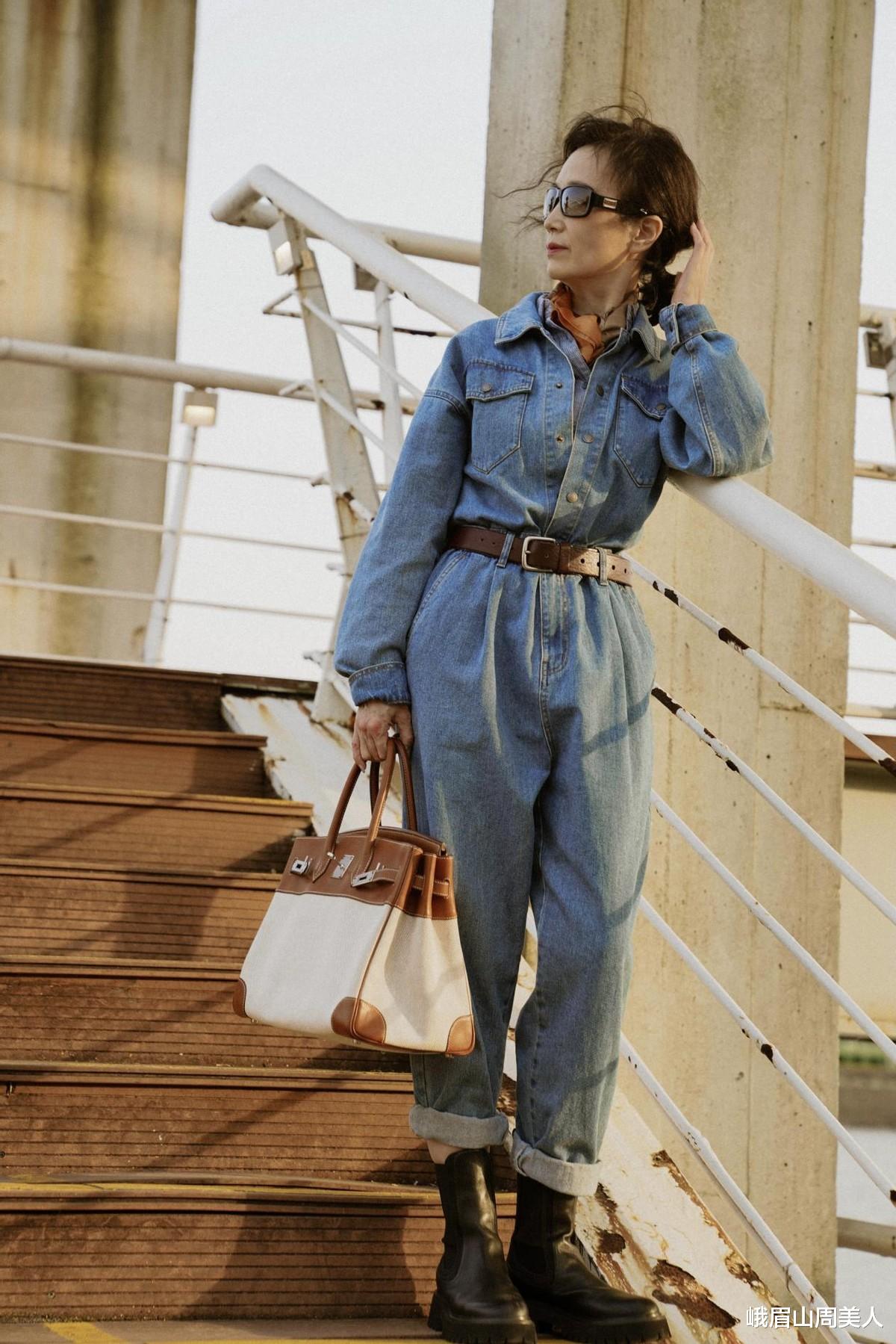 穿衣搭配 烫完头发特别显老?三木妈妈亲身示范:这3“招”教你渡过尴尬期