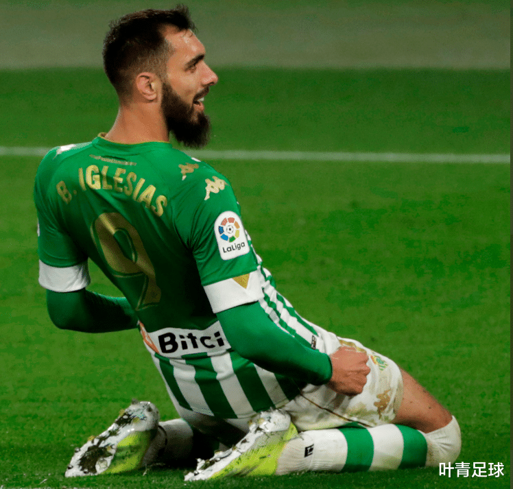 絕殺|84分鐘絕殺，武磊前隊(duì)友滑跪慶祝：3連斬，搶6分，徹底復(fù)活