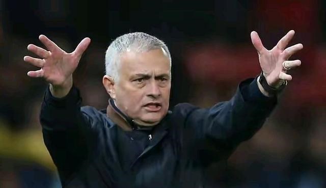 清浅微笑的我|名人预测欧洲杯冠军，两大名帅意见一致，但球王贝利让他们失望了