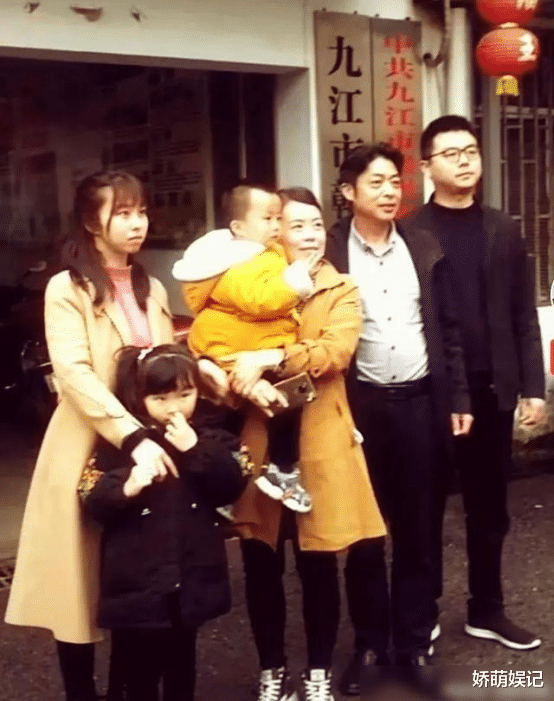 许敏|错换人生成照妖镜！田静“藏”不住现出原形，直播捞金细思极恐