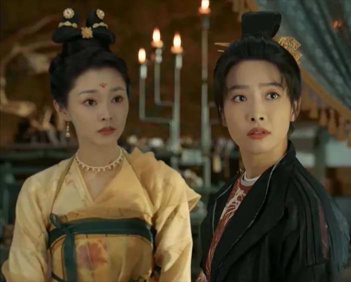 宋轶|宋轶抢宋茜的风头？拉踩完杨颖后拉踩宋茜，这种手段一般人学不来