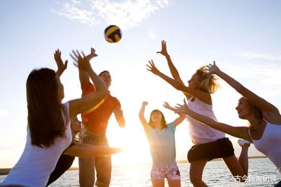 脑梗|吃2种早餐“相当于”在喝油,医生惋惜:39岁男子胆固醇7.1,脑梗离世