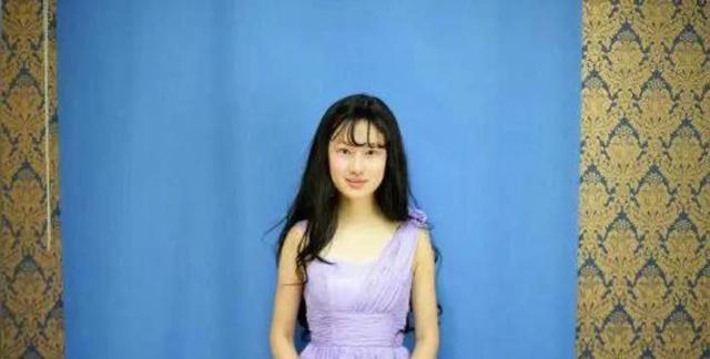 刘亦菲|女孩花百万整成刘亦菲，连名字也都高仿，如今怎么样了