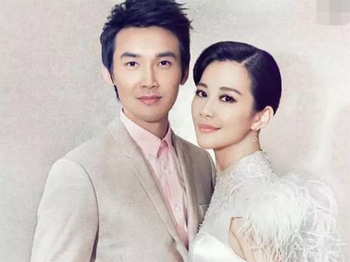 姐弟恋|恩爱25年的姐弟恋，坚持吃素不要孩子，57岁越活越年轻貌美