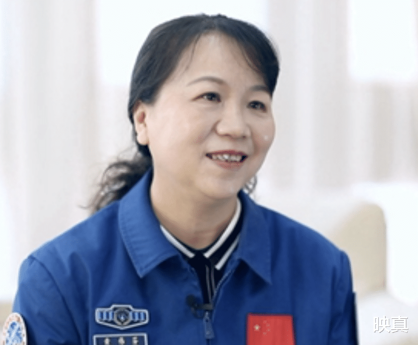 航天员的“女教头”黄伟芬:航天员顺利升空,她却哭得像个孩子