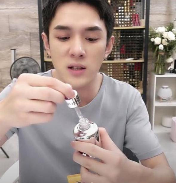 穿衣搭配 长期使用精华液,三年后皮肤会变成什么样子?说出来你或许不会信