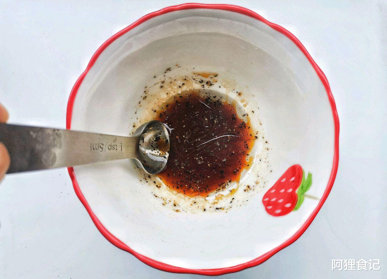 食材 自制藜麦鲜虾沙拉,低脂又营养,减肥的好选择,多吃不怕胖