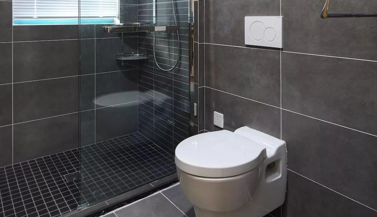 卫生间地砖的规格尺寸怎么选？用哪种尺寸的好？要注意什么问题？