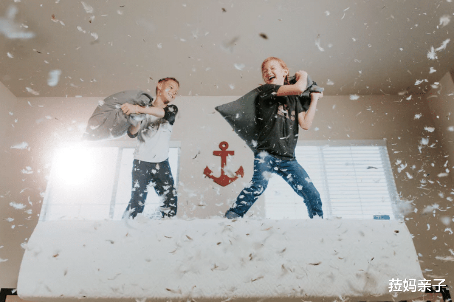 菈妈亲子|让妈妈们崩溃的“大片”已上映:暑假尚未过半,耐心“余额”不足