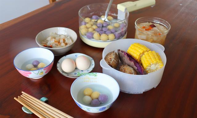 小东妈妈育儿|进入农历十月,每天早餐吃点杂粮,搭配鸡蛋和牛奶,简单又营养