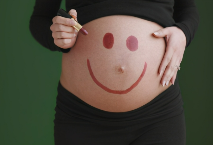 萱爸育儿经|女性是如何发现自己怀孕的？网友分享趣味经历，看完感叹很玄妙