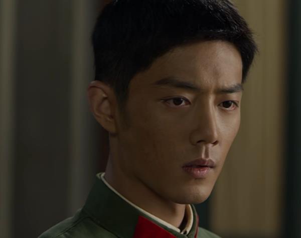 杨幂|《王牌部队》毛林林36岁了，素颜依旧很美，跟肖战组CP毫无违和感