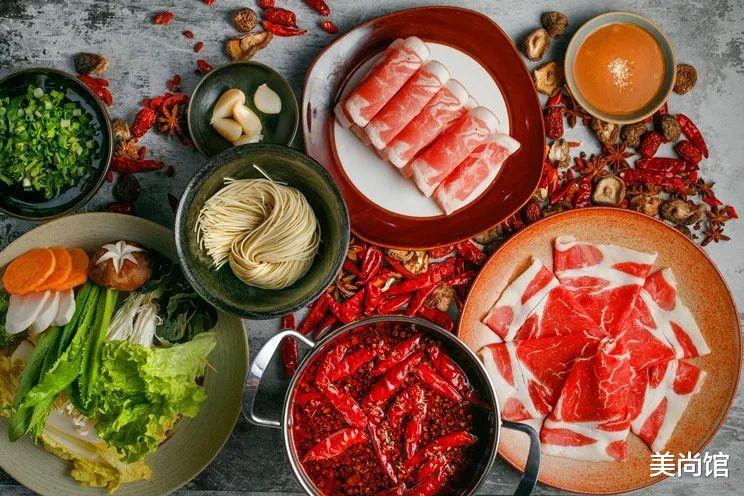 聚餐|减脂期外食聚餐怎么吃？学会选择才不会胖！