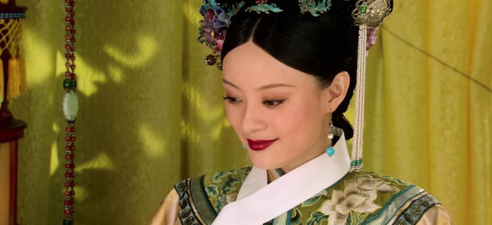 甘愿|甄嬛传：难怪果郡王甘愿替甄嬛赴死，你看龙凤胎名字连读是啥？