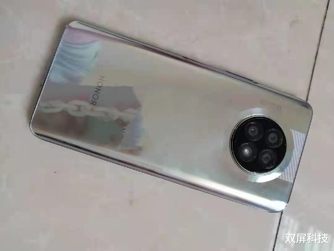 华为荣耀|66W闪充+120Hz屏+超窄边框,跌至1399元,售价更感人!