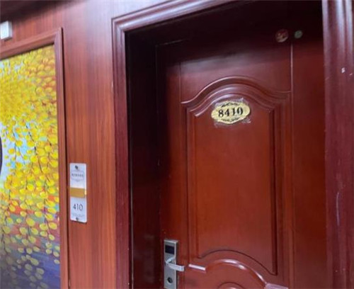 西安地铁 江西反杀案：少年被8人围殴反杀1人被判10年，为何正当防卫不成立