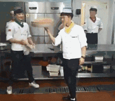 动物庄园|妹子兜里的东西快掉出来了，我要怎么提醒她，才不会显得尴尬？