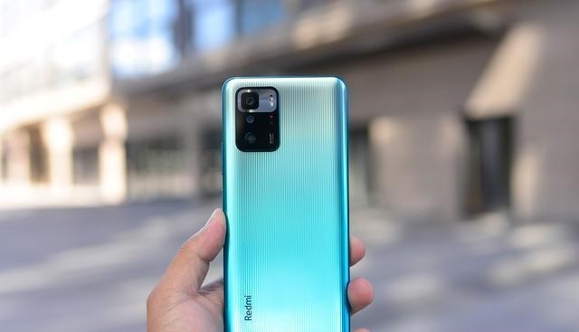 iqoo|目前這個市場，1300-1400左右的手機有什么推薦？