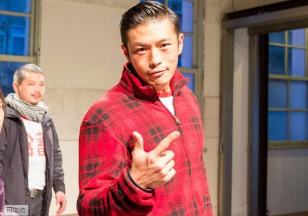 |42岁男演员倒地猝逝！妻子以为他在休息，死亡原因已经曝光