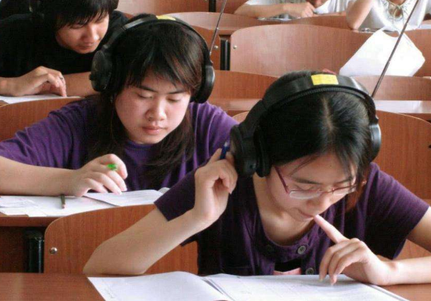 大学生|“早知道不供他上大学了”，父母一席话，揭露了众多毕业生的现状