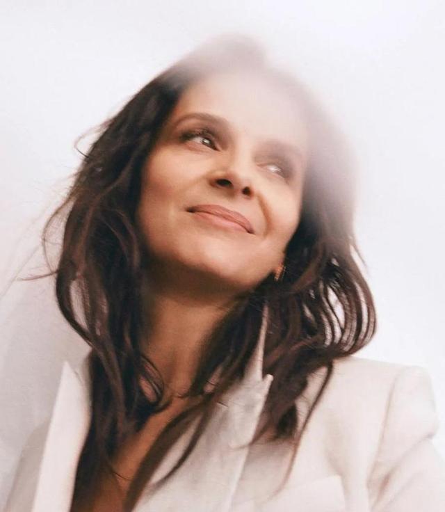 短发|脱胎换骨，剪了短发更好看的美人，你们真的是同一个人吗？