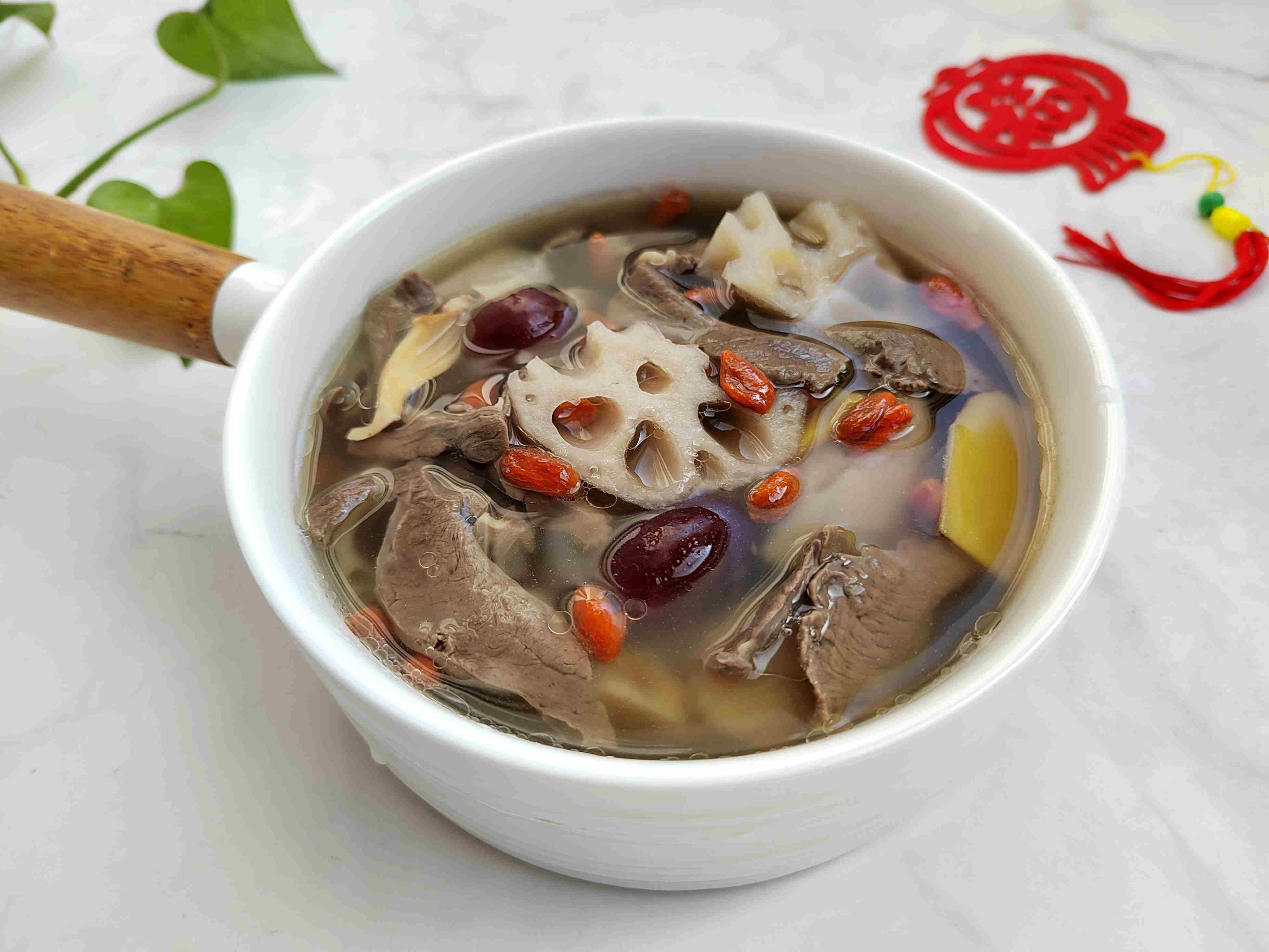 睡眠|冬天，少喝牛羊肉汤多喝它，促进睡眠又养心，远离失眠多梦！