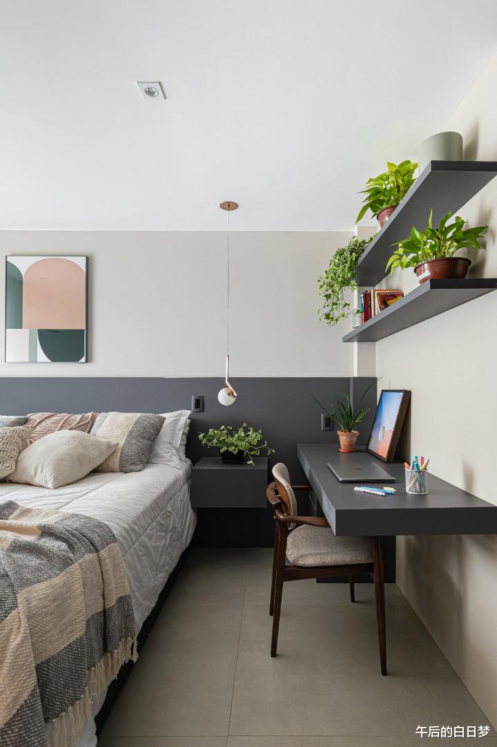 |仅有45㎡的跃层小公寓，虽然紧凑但也有着欢笑，两个人的浪漫暖窝