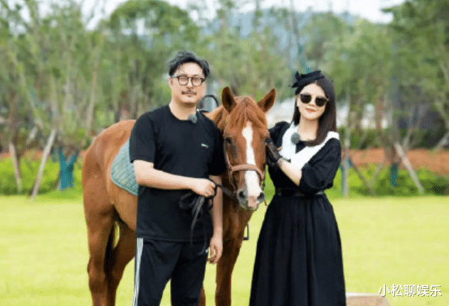 李湘|李湘和男子同会酒店，不久前才被前夫祝福，新恋情火速曝光