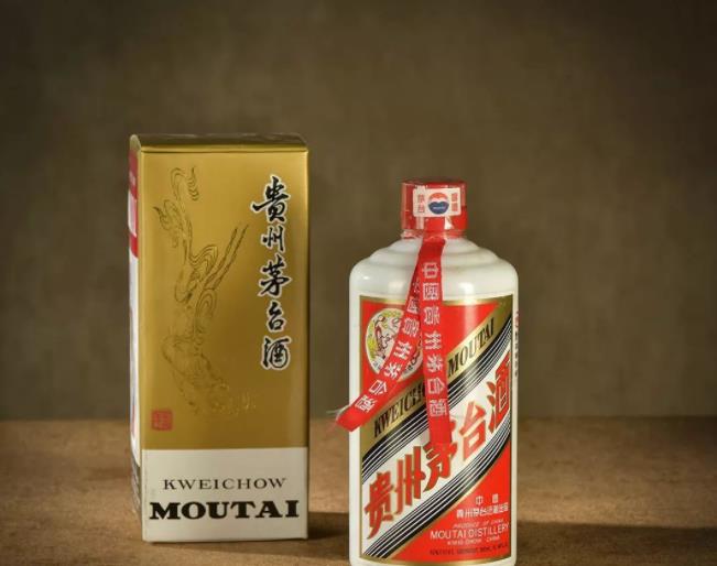 茅台 茅台、五粮液抢着帮他“数钱”?这家企业年入37亿,成行业第一股