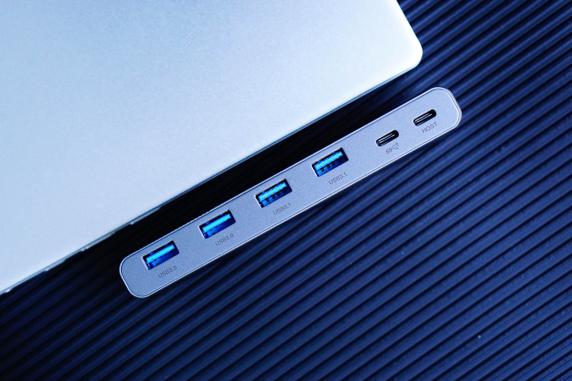 USB|工作的得力助手,AENZR12in1拓展坞