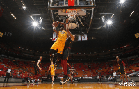 巴特勒|12战11胜！巴特勒28+12摊牌，连一哥都不装了，东部冠军王者归来