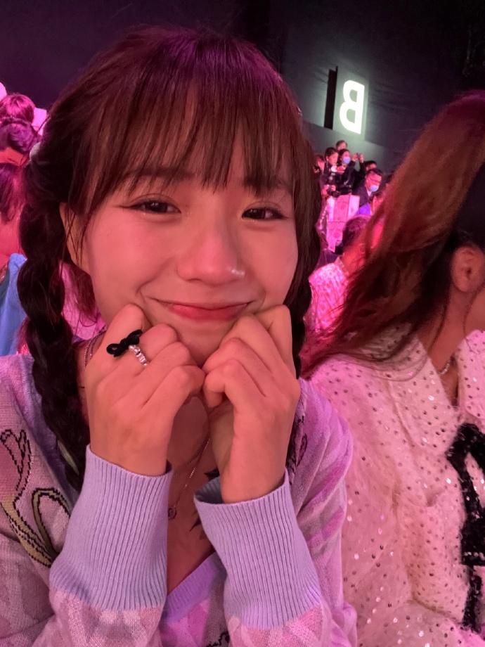 陈小纭|千万网红小鱼海棠被喷，回复评论茶味十足，被嘲是“陈小纭二代”