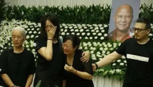 计春华|他武术丝毫不输李连杰，待人温柔敦厚，却演了一辈子的“坏人”