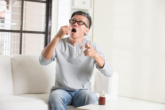 |再次提醒：老年人要是吃“伟哥”，最好记住这3条，安全用药