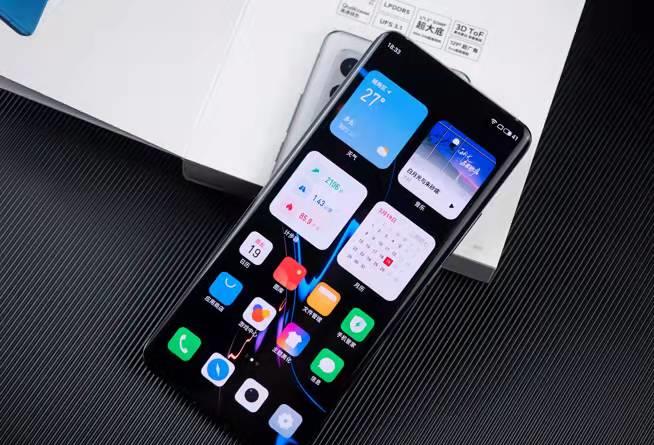 小米科技|掀开苹果手机遮羞布!小米官宣新技术,澎湃P1快充芯片正式亮相