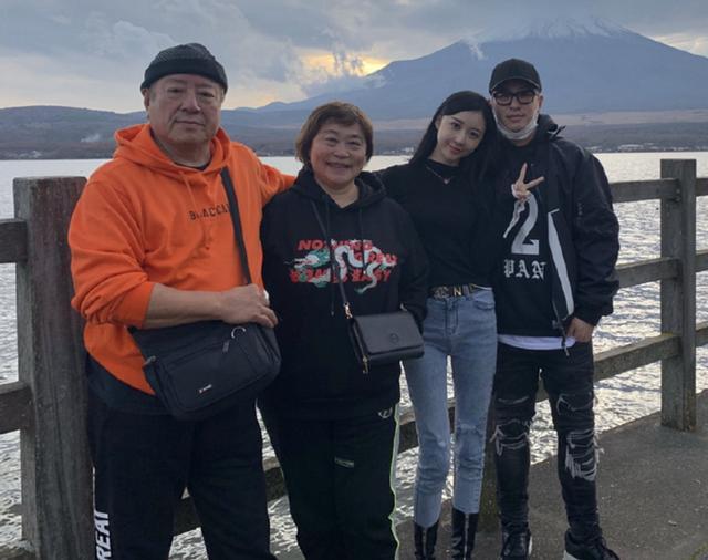 你的婚礼|潘玮柏当爸了？本尊不回应，经纪公司称“合约到期联系不上”