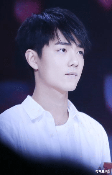 肖战|有一种“整容”叫肖战露齿笑，原以为会很阳光，谁知道会不忍直视