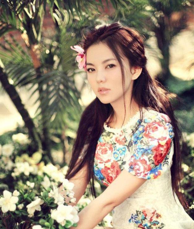 王力宏|“阔太”李湘瘦身成功，告别臃肿身材，回到颜值巅峰的样子真美