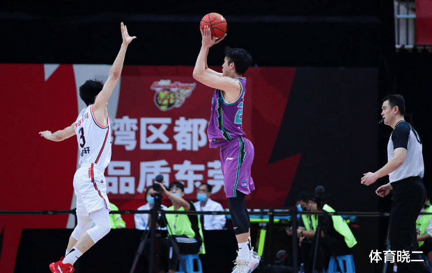 付豪|3消息！高诗岩调戏胡明轩，付豪或缺席半决赛，徐杰深夜道歉