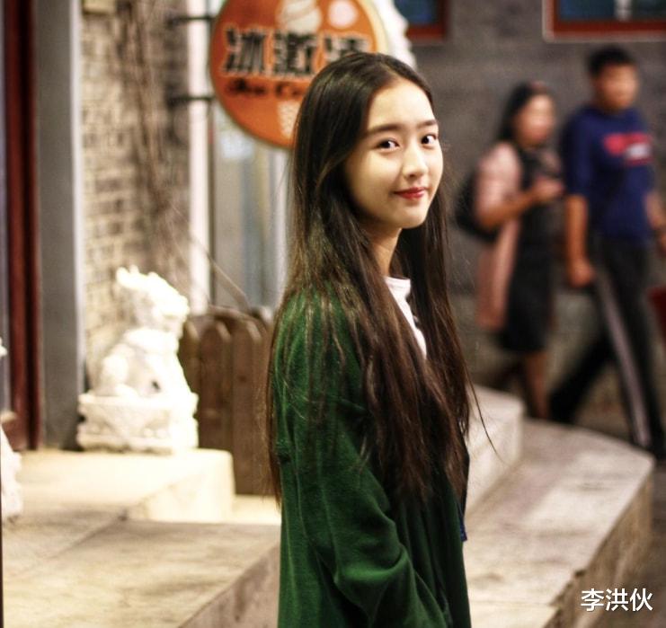 邓恩熙|12岁加入时代峰峻，被嘲“大公主”，陈恩熙凭《扬名立万》圈粉