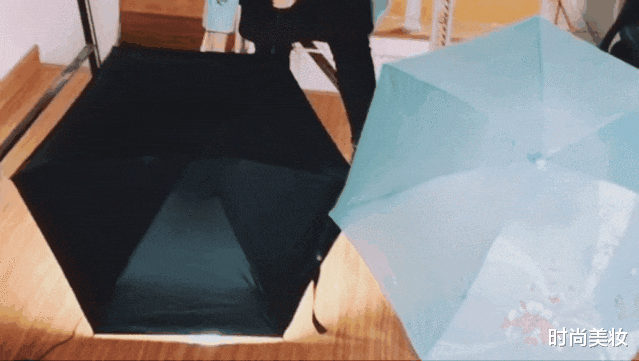 t恤|薇娅\懒人伞\一夜走红，40度出门不怕晒，网友：防晒霜可以扔了