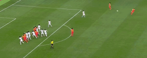 中国女足|王霜立功了!亚洲足球小姐世界级任意球,金左脚传球精准助攻杨曼