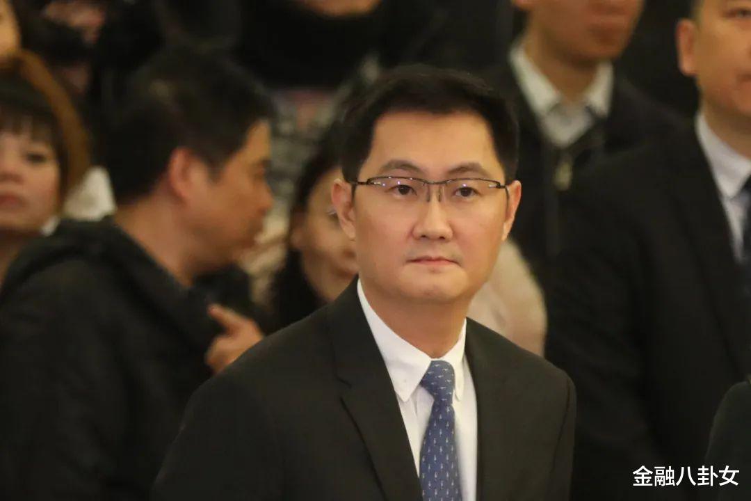 个税改革 李嘉诚颁聘书、借钱给贾跃亭，财务造假400亿的“潮汕资本教父”，栽了？