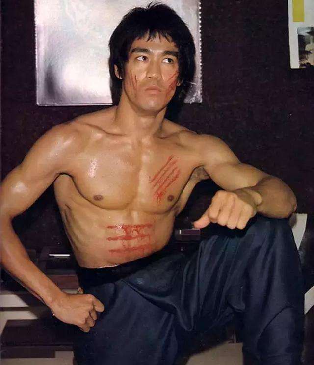 电影|国际知名度最高的八位华人男演员:刘德华勉强上榜,成龙第二!