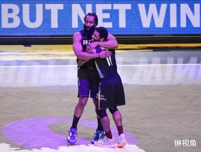 籃網(wǎng)隊(duì)|籃網(wǎng)大勝！歐文24+5+6，為了成全哈登三雙，歐文主動(dòng)放棄籃板球