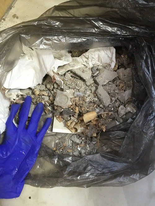 美女租客租60㎡旧房,浴室黄渍满满,爆改后遭网友吐槽:房东赚了