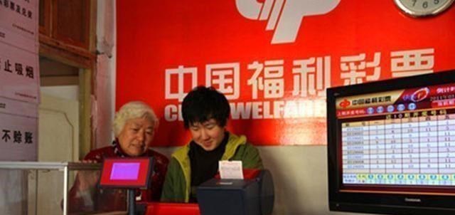 教教你家娃|彩民中了大奖后却不吭声,隐瞒家人数十年,网友评论:做法没毛病