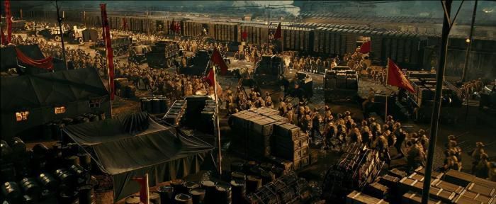 易烊千玺|预测票房超55亿，《战狼2》迎来了“劲敌”，易烊千玺成80亿先生