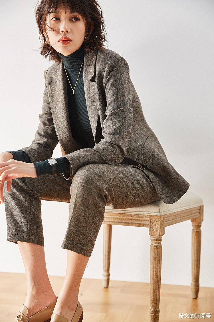 泉港|超有气质的一套格纹西服套装，让你的职场更有自信