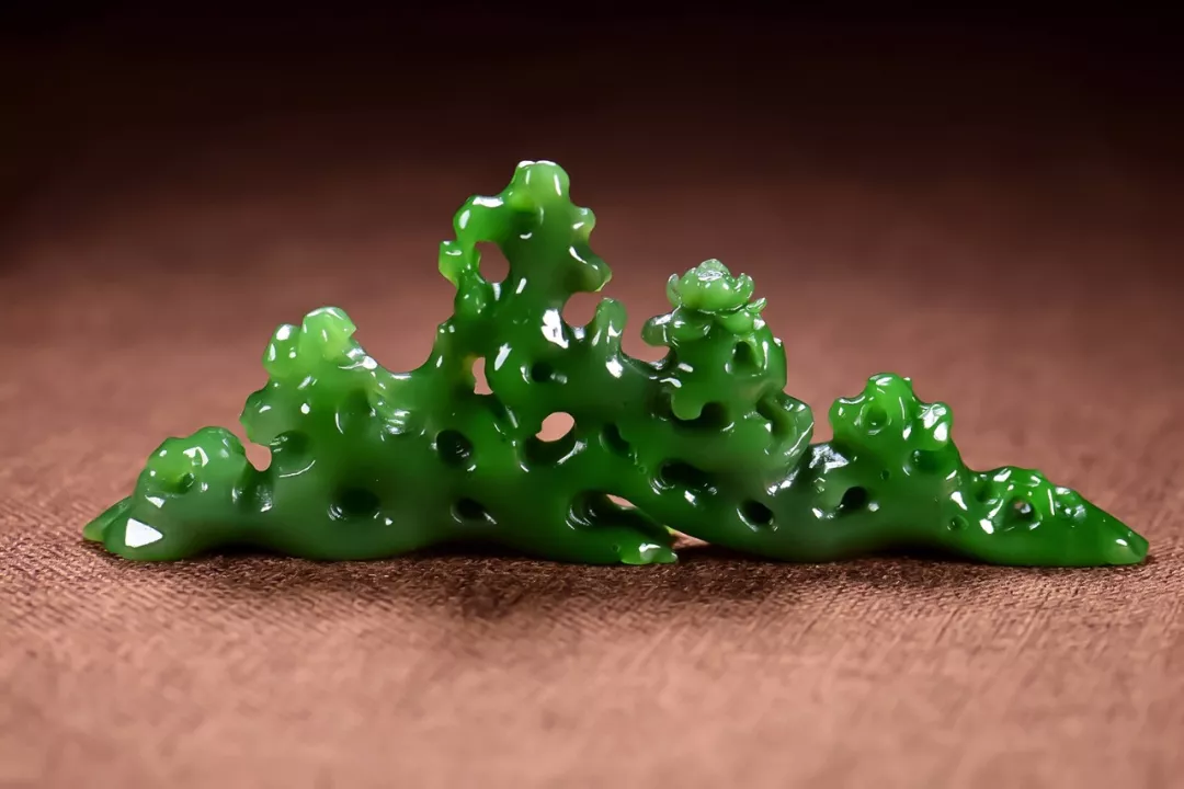 博物馆|又丑又怪 ，这样的玉雕还能拍出上亿